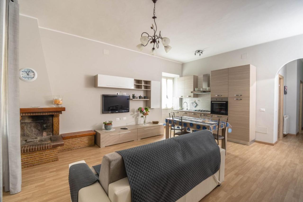 Casa Ilaria Appartement Ladispoli Buitenkant foto